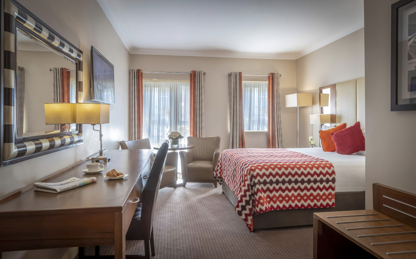 Bedroom 3, The Royal Marine Hotel, Dublin