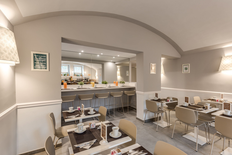 Food & Drinks 5, La Fortezza, Florence