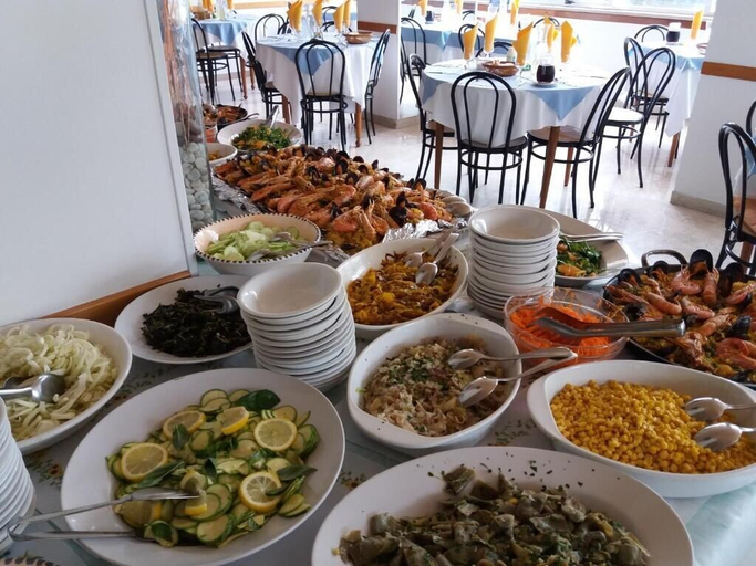 Food & Drinks 5, Hotel Caravan, Pesaro E Urbino