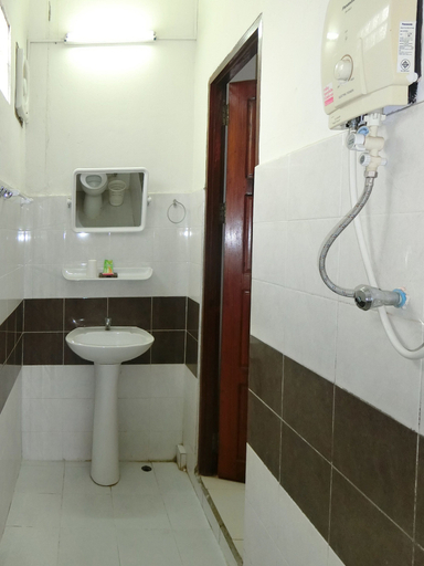 Bathroom 5, Villa Sisavad Guesthouse, Vientiane