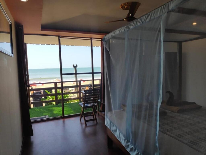 Bedroom 2, Sea Front Patnem Beach Huts, South Goa