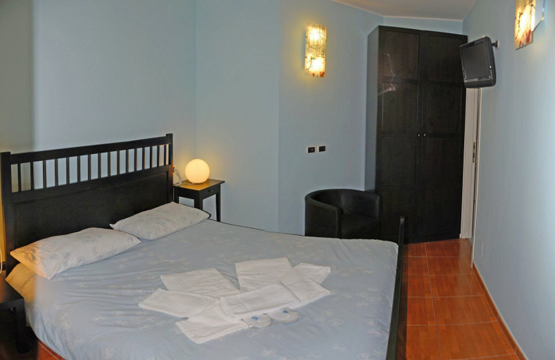 Bedroom 3, Medi Garden Resort, Teramo