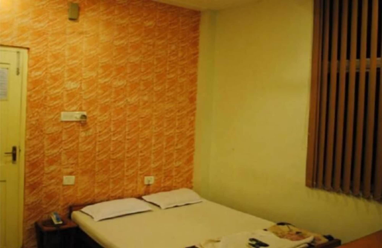Sport & Beauty, Hotel Shakun, Durg