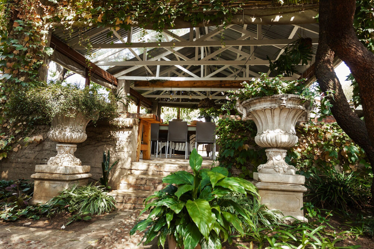 Exterior & Views 2, Town and Country Guest House, Nkangala