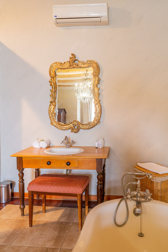 Bathroom 4, Karoo 1 Hotel Village, Cape Winelands