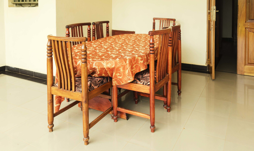 Others 3, Palm World Hotel, Mbarara