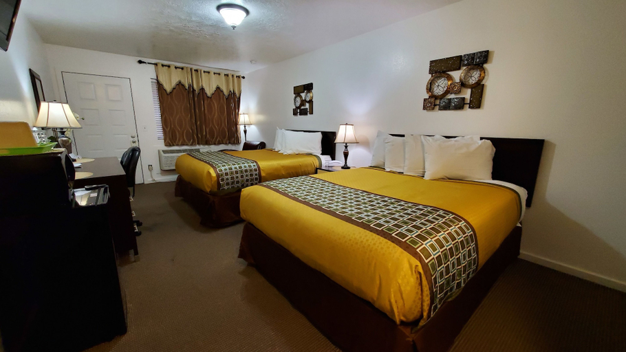 Bedroom 3, Motel West, Deschutes