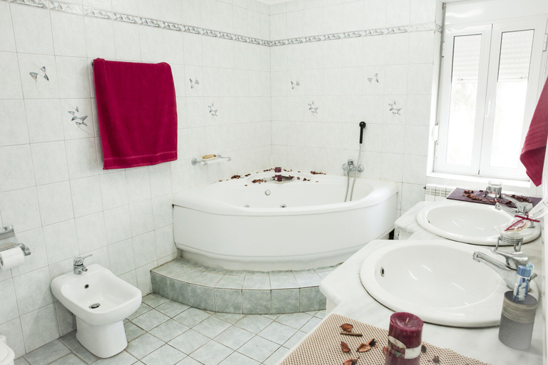 Bathroom 4, Villa Sea Horizon, Crete