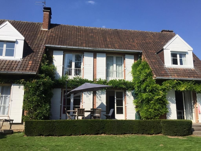 Exterior & Views 2, Les Glycines, Nord