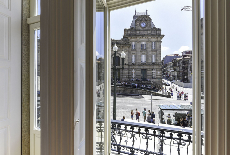 Others 4, Tripas-Coracao, Sao Bento Apartments, Porto