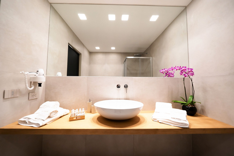Bedroom 5, Elite Accommodations & Hydromassage Pool, Reggio Di Calabria