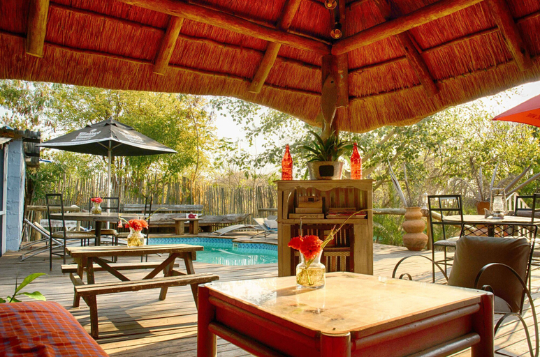 Food & Drinks 5, The Old House, Chobe
