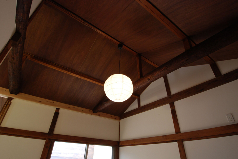 Bedroom 2, Ikebukuro Nigo, Toshima