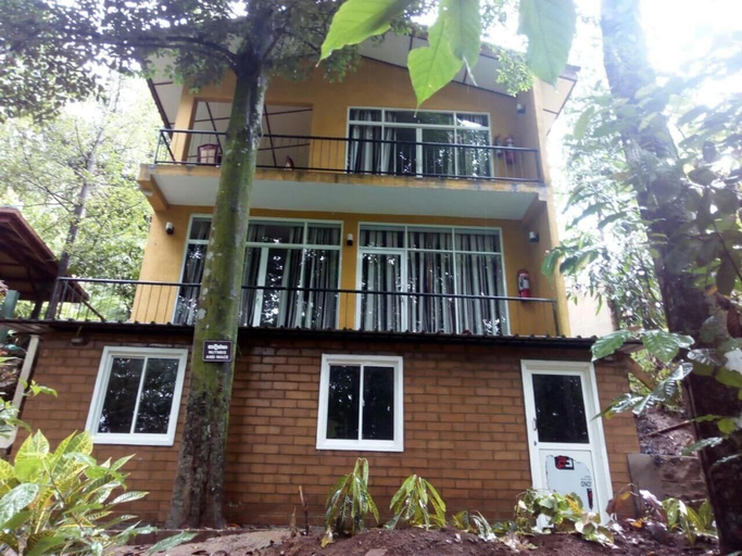 Exterior & Views 2, River edge Bungalow, Rattota