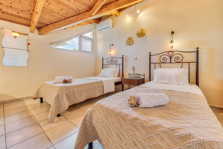 Bedroom 4, Panorama Studios & Apartments, Ionian Islands