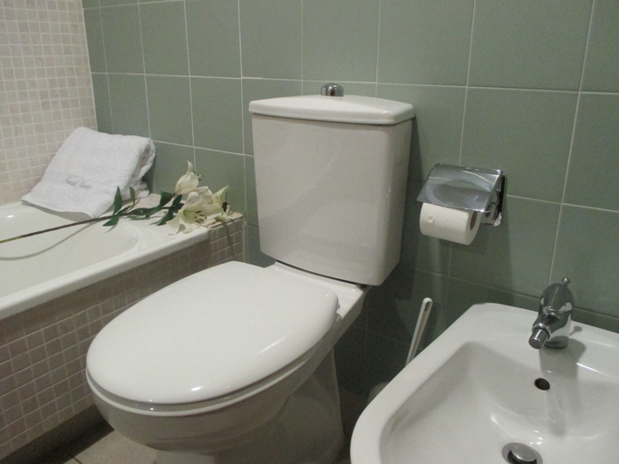 Bathroom 4, Hotel Fenals Garden, Girona