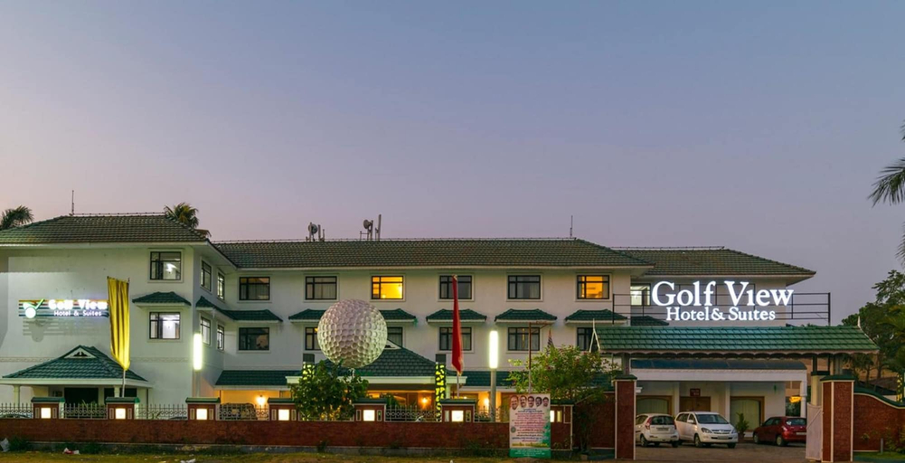 Exterior & Views 2, Golf View Hotel & Suites, Ernakulam