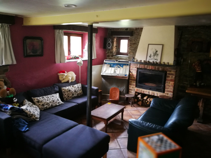 Others 5, B&B Les Trois Voisins, Namur