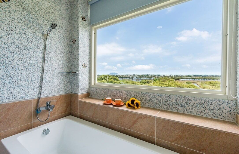 Bathroom 4, Waterbirds Family, Yilan