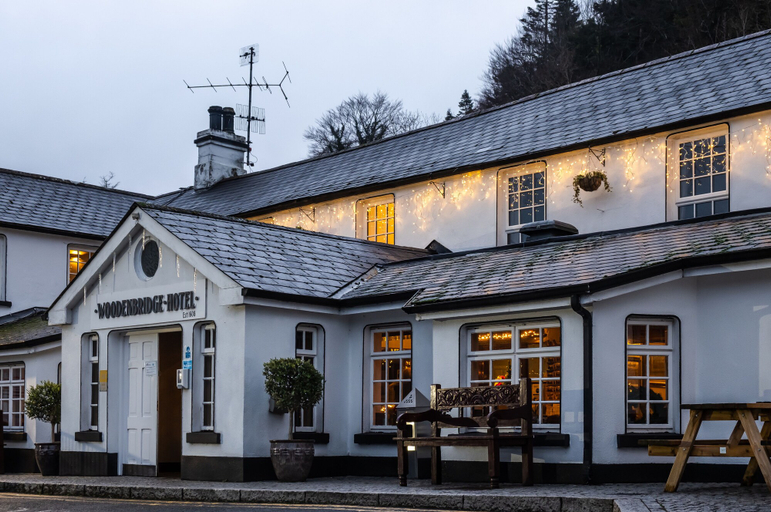 Exterior & Views 2, Woodenbridge Hotel
