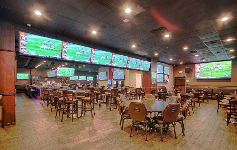 Food & Drinks 5, Econo Lodge Lake Elsinore Casino, Riverside