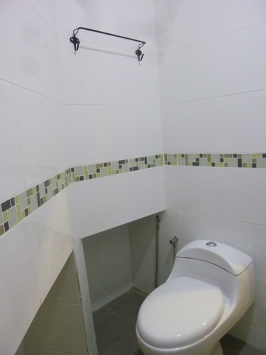 Bathroom 4, The b'Hotel Kajang, Hulu Langat