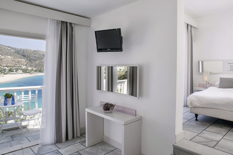 Bedroom 3, Ios Palace Hotel & Spa, South Aegean
