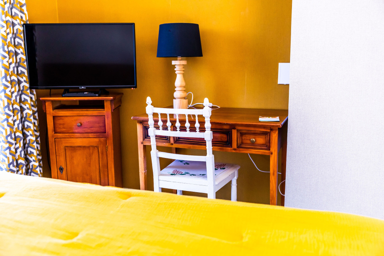 Bedroom 3, La Minoterie, Manche