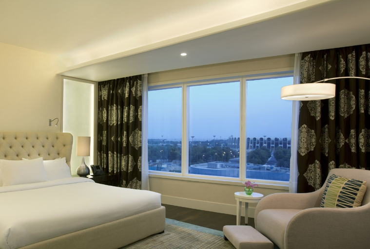 Bedroom 3, Millennium Al Rawdah Hotel, Abu Dhabi City