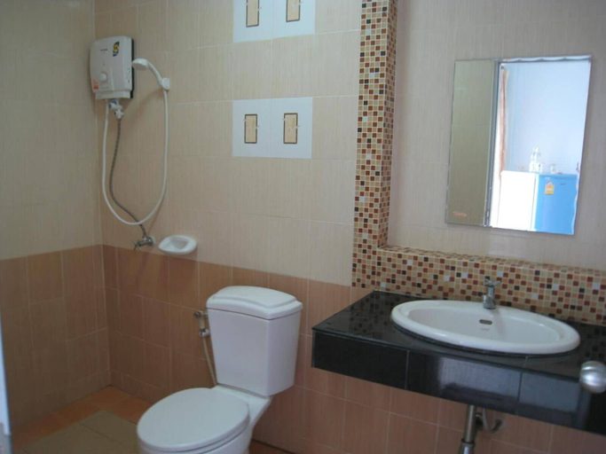 Bathroom 3, Grand Perfect Apartment, Muang Udon Thani
