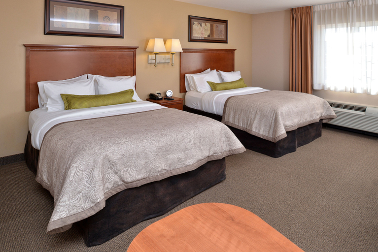 Bedroom 4, Candlewood Suites WILLISTON, Williams