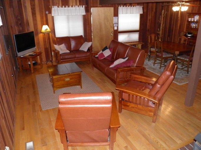 Others 5, 1028 Silverwood Circle, El Dorado