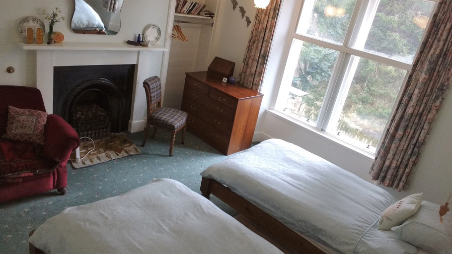Bedroom 2, Greystones B&B, Highland