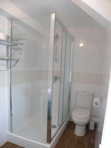 Bathroom 4, Hartland Quay Hotel, Devon