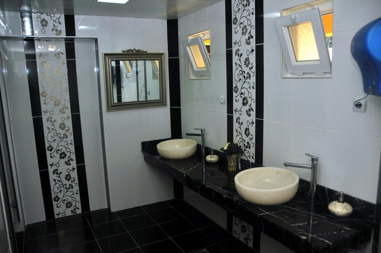 Bathroom 4, Nasa Flora Hotel, Antalya