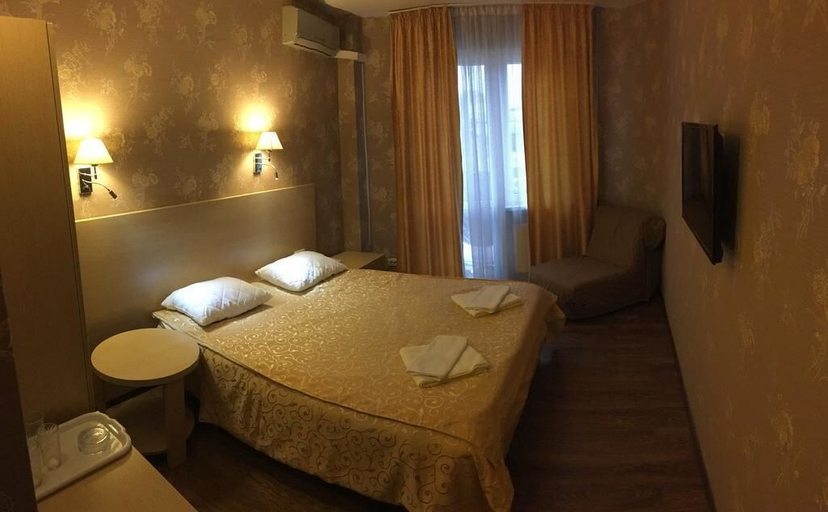 Bedroom 2, Hotel Oazis, Sochi gorsovet