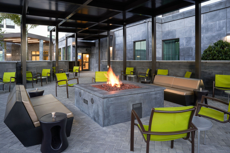Food & Drinks 5, SpringHill Suites by Marriott Winter Park, Orange
