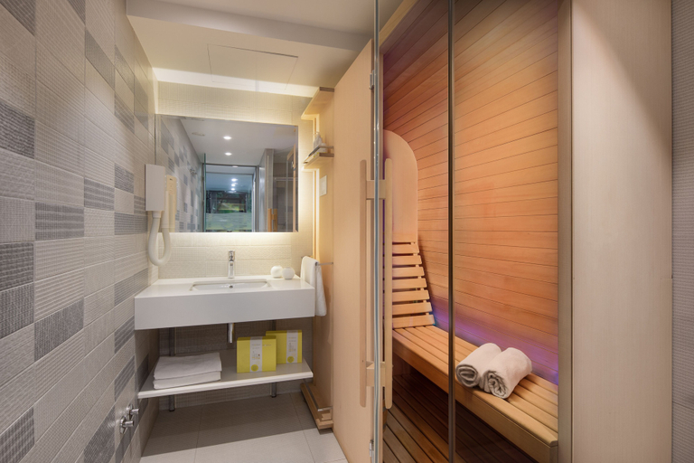 Bathroom 5, Hotel Tamaris, Tučepi