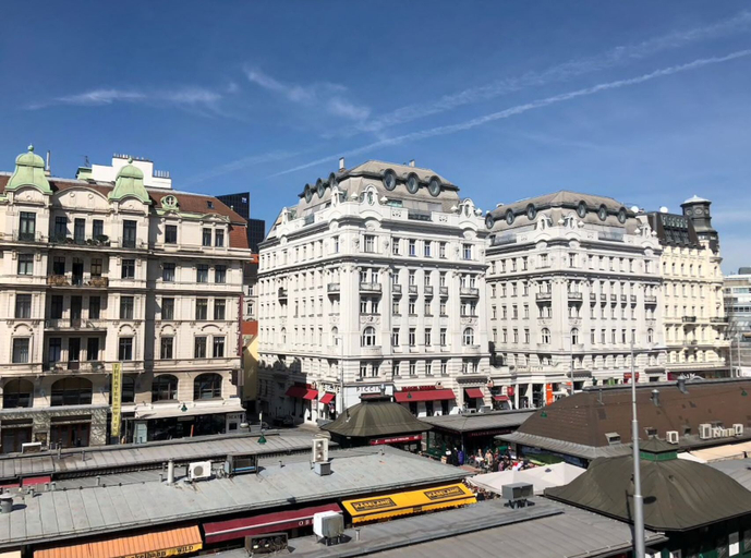 Exterior & Views 2, Lovely Apartment directly at Naschmarkt, Wien