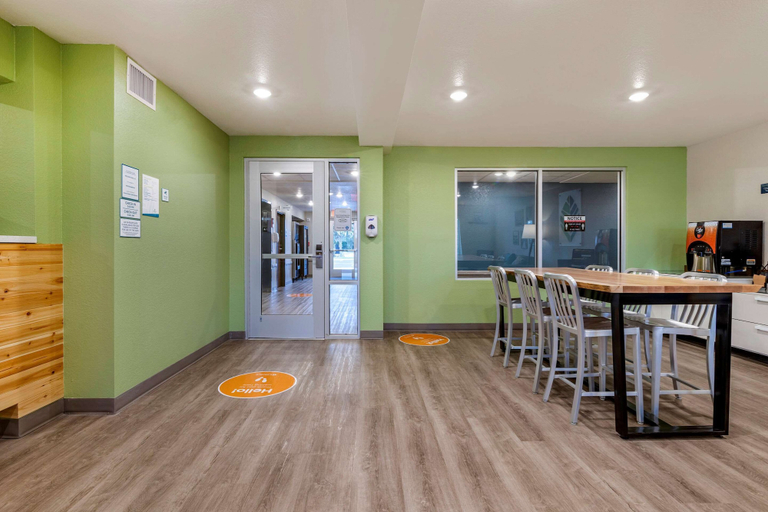 Others 4, WoodSpring Suites Brunswick, Glynn