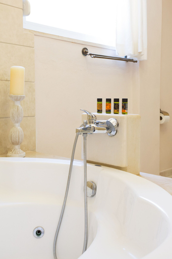 Bathroom 4, Villa Dafni, Faistos