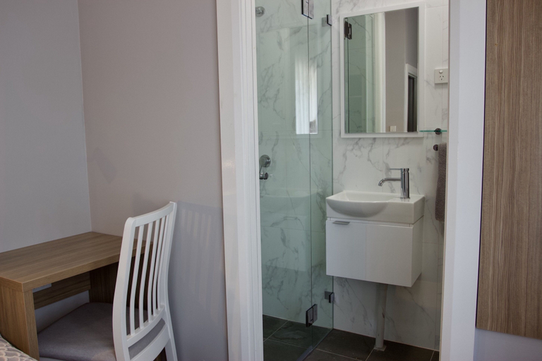 Bathroom 4, Carnarvon Lodge, Sydney