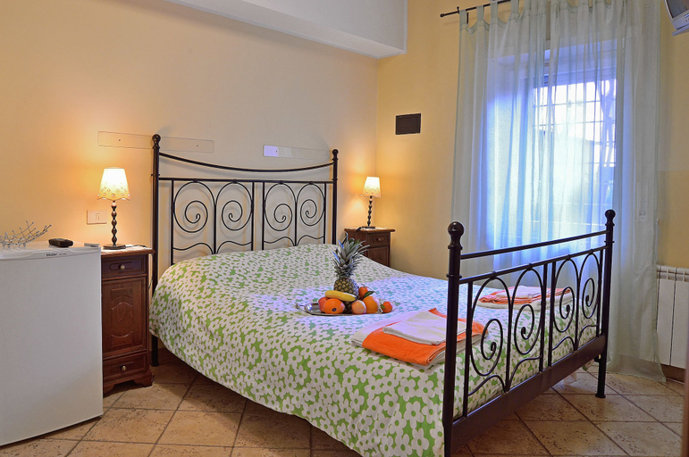 Bedroom 3, Le 4 Meraviglie, Rome