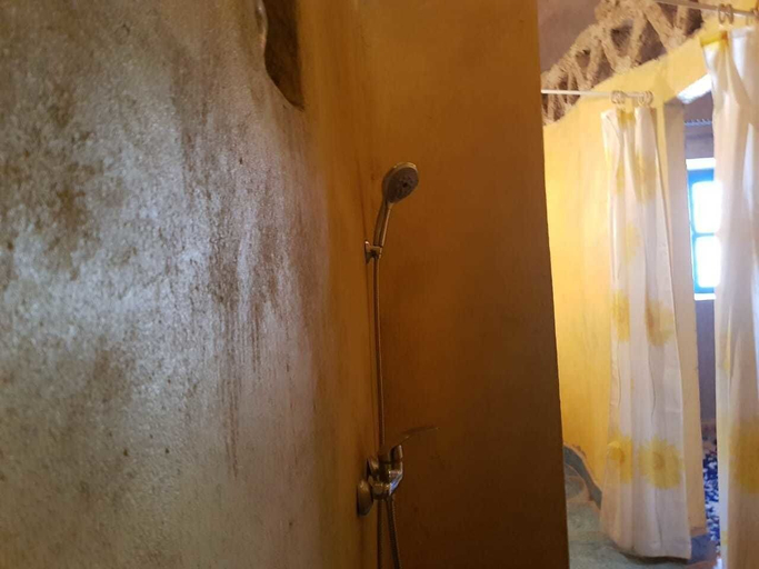 Bathroom 3, Riad Desert Camel, Errachidia