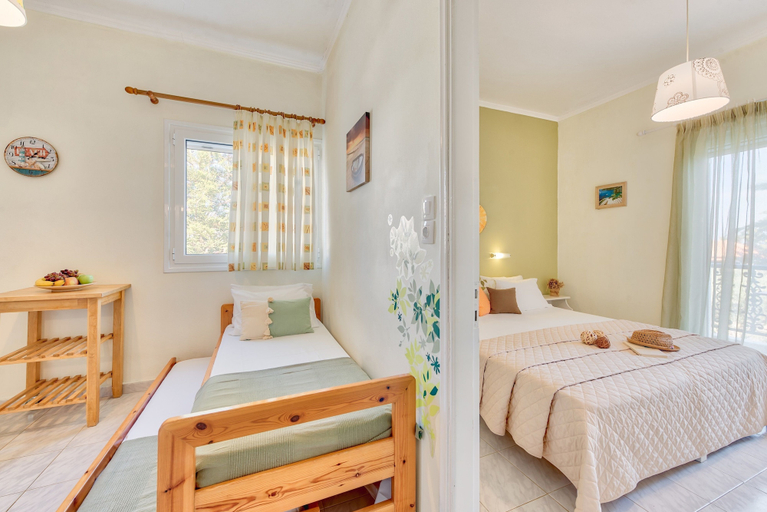 Bedroom 2, Panorama Studios & Apartments, Ionian Islands