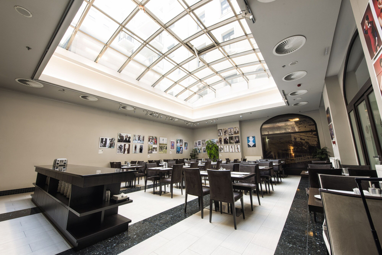 Food & Drinks 5, Carat Boutique Hotel, Budapesti