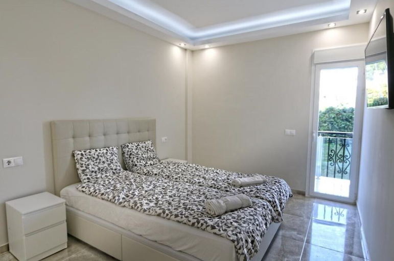 Bedroom 3, Beachfront Urb. Luxury Apartment 1, Málaga