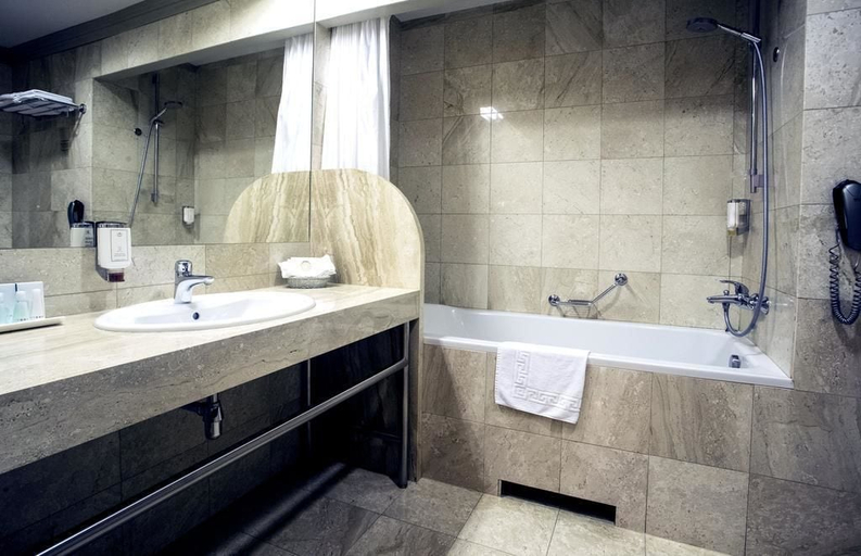 Bathroom 5, Hotel Kaunas, Kauno