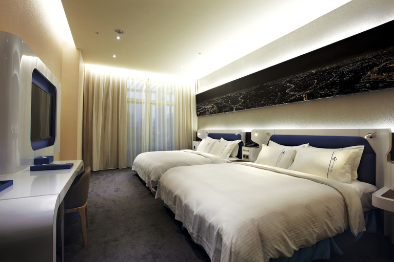 Bedroom 3, Airline lnn Green Park Way, Taichung