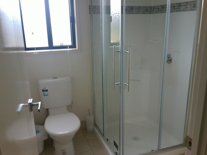 Bedroom 3, Wondai Accommodation Units and Villas, Wondai